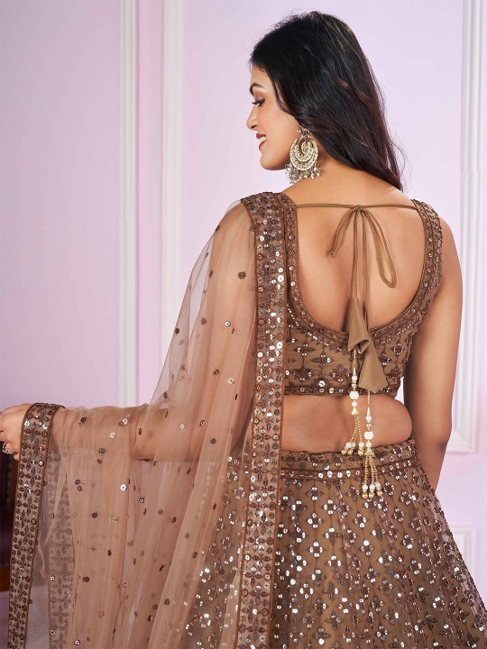 Embroidered Sequinned Semi-Stitched Net Lehenga & Blouse With Dupatta - Image 3